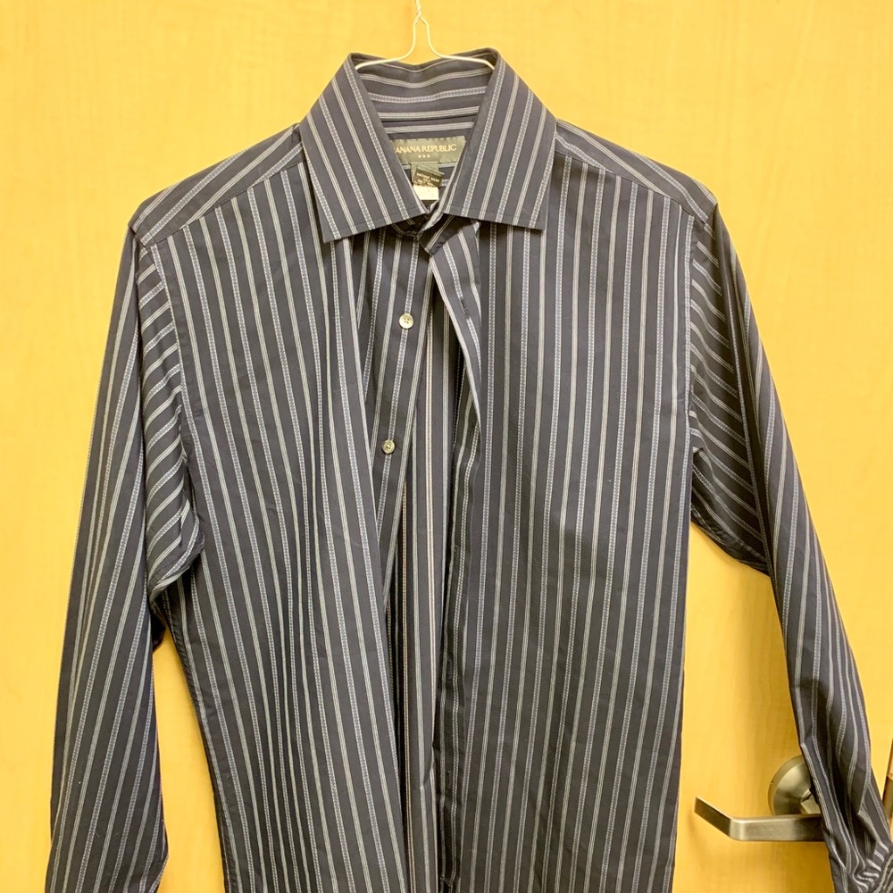 Banana Republic Men’s Dress Shirt